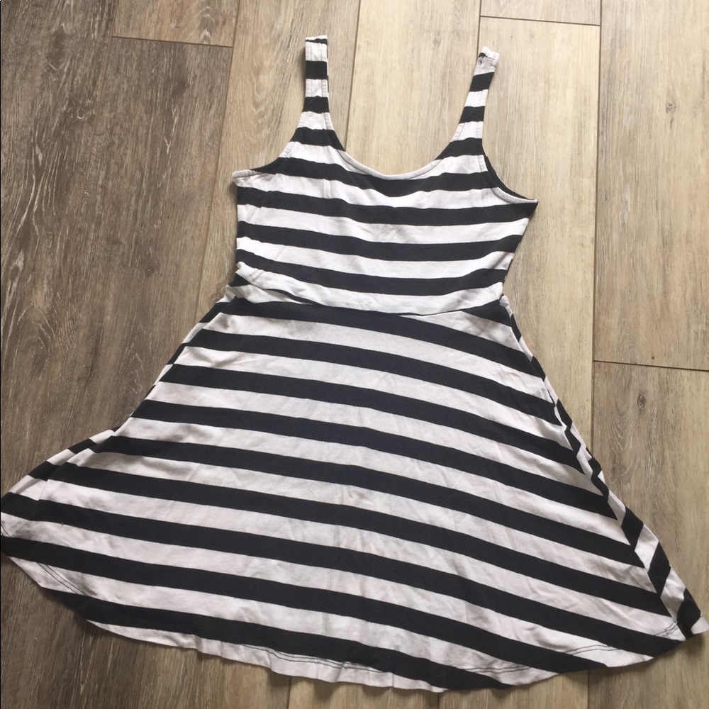 Timing babydoll/tunic tank, small GUC!